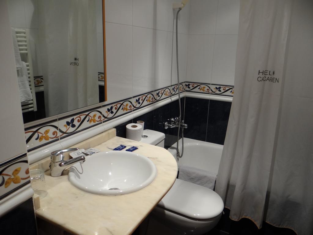 Hotel Casa Carmen Benabarre Zimmer foto